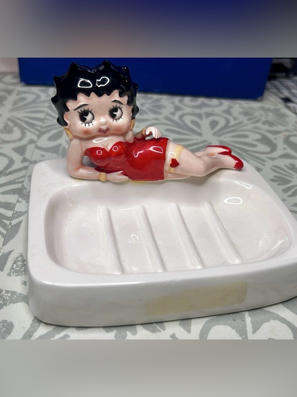 Vintage 1983 Rare Vandor Hand Painted Betty Boop Ceramic Soap Dish Glossy